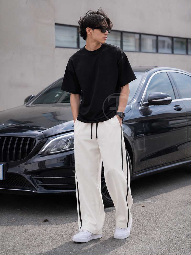 Side Stripe Baggy Trouser