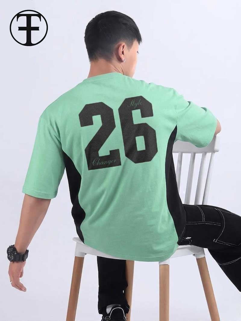 Oversized Black Side Panels