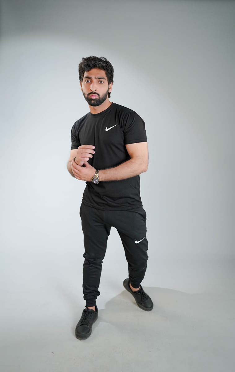 NK Essential Black Set